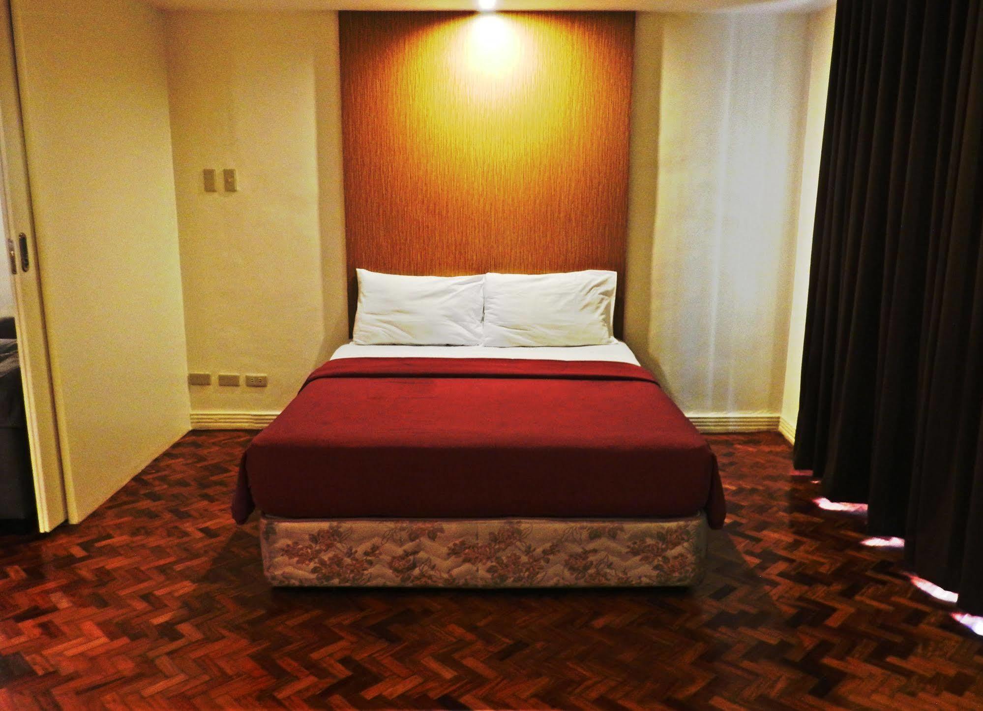 Salcedo Suites Makati City Dış mekan fotoğraf