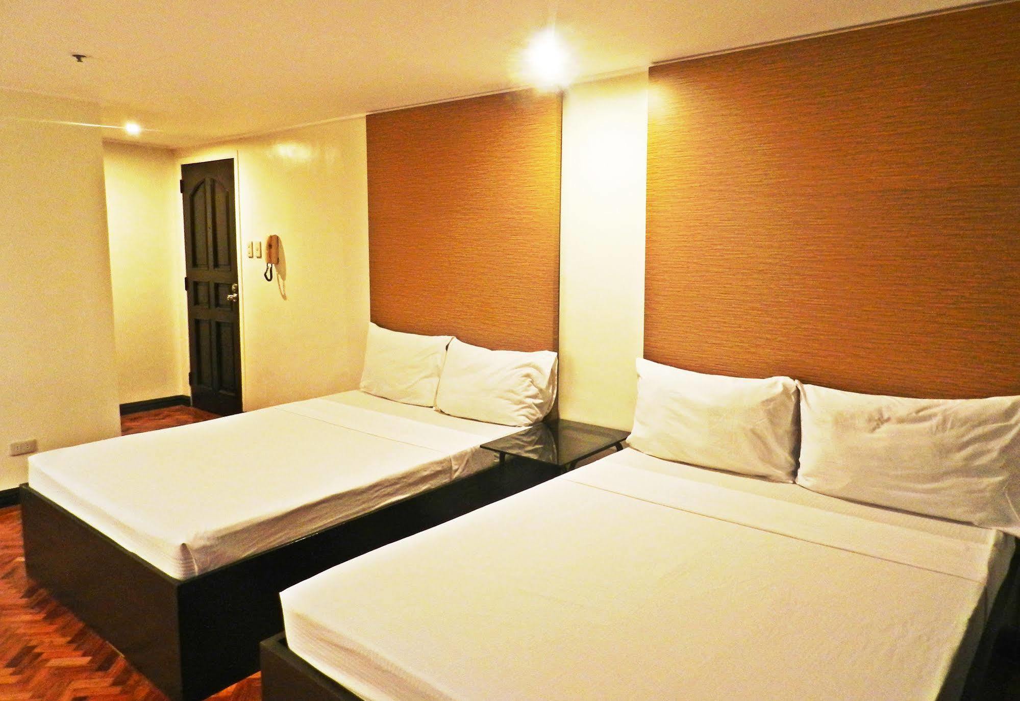 Salcedo Suites Makati City Dış mekan fotoğraf
